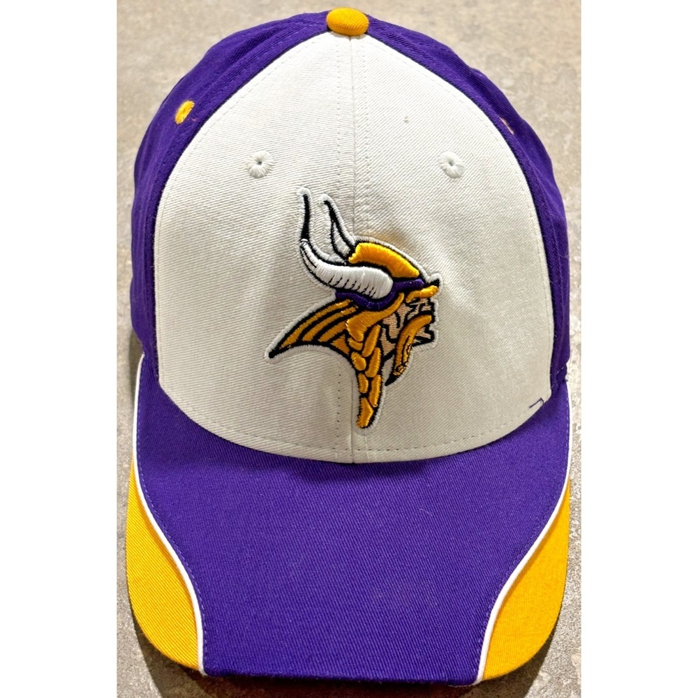 Vintage NFL Minnesota‎ Vikings Logo Hat Purple Gold Gray Team Apparel Cap OSFA
